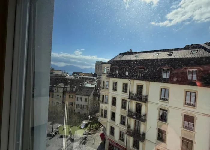 Appartement Studio lumineux au cœur de Lausanne *